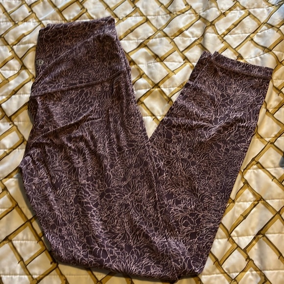 Lululemon Align leggings size 6 - Picture 5 of 5